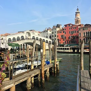 Sei A Rialto , Venice Italy